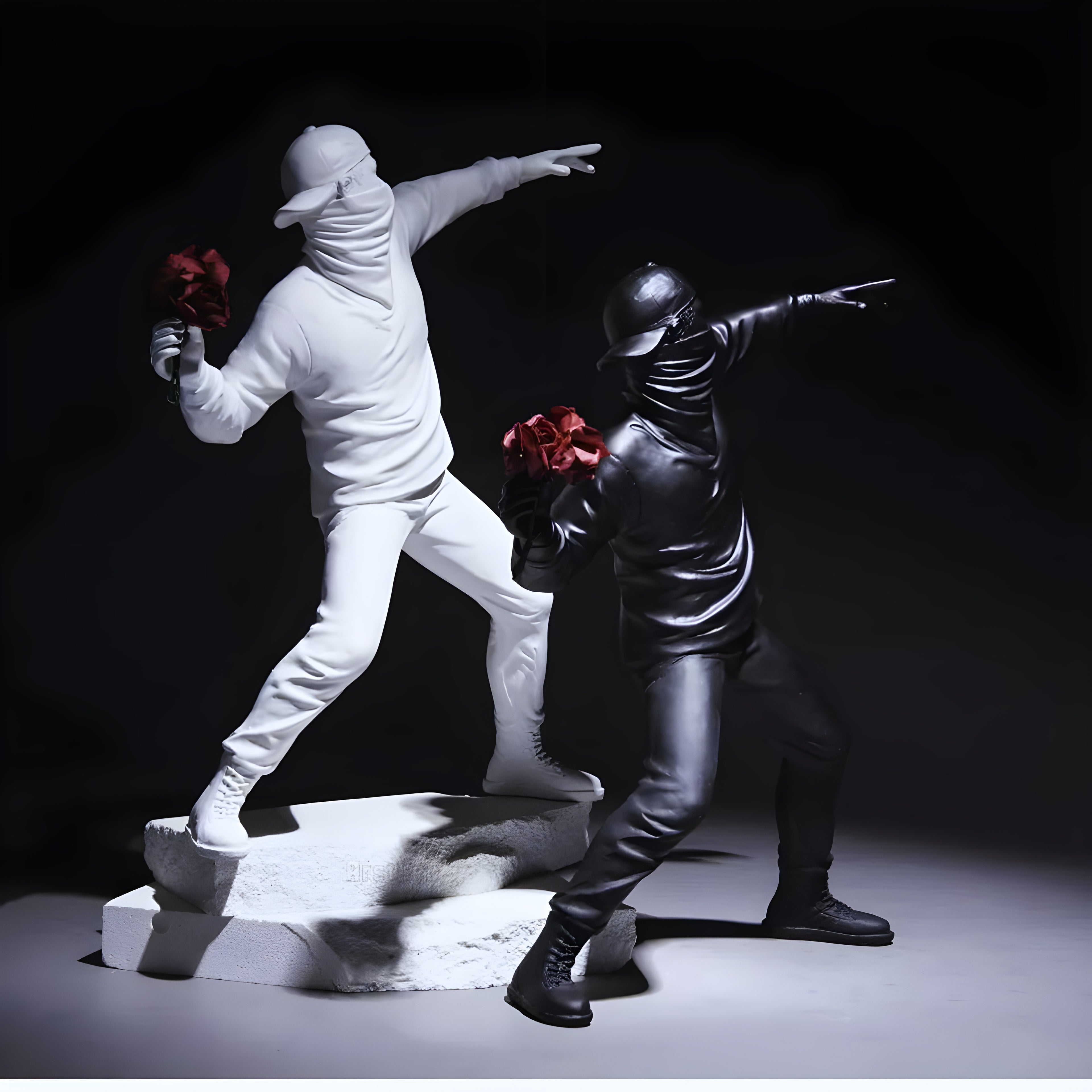 Flower Thrower Figurine